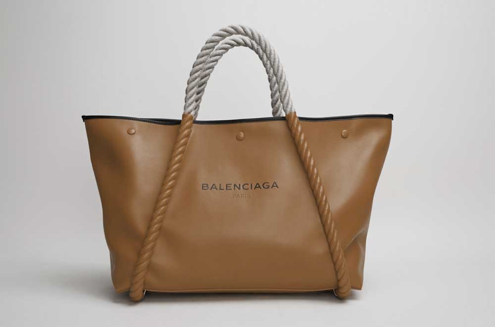 Color-Correction-Bag-04
