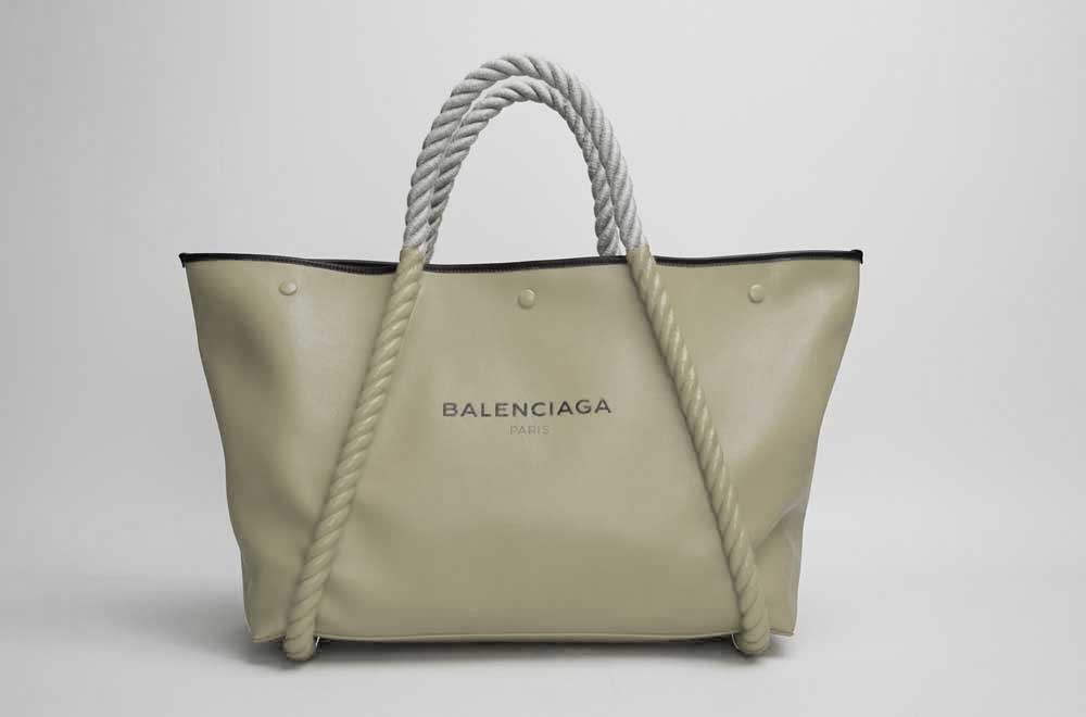 Color-Correction-Bag-05